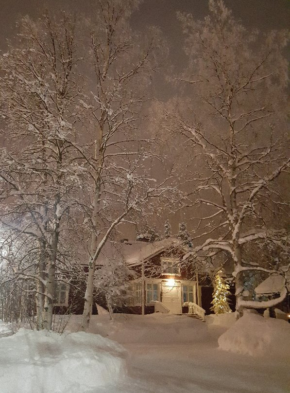 Lauri Historical 19th Century Manor主图