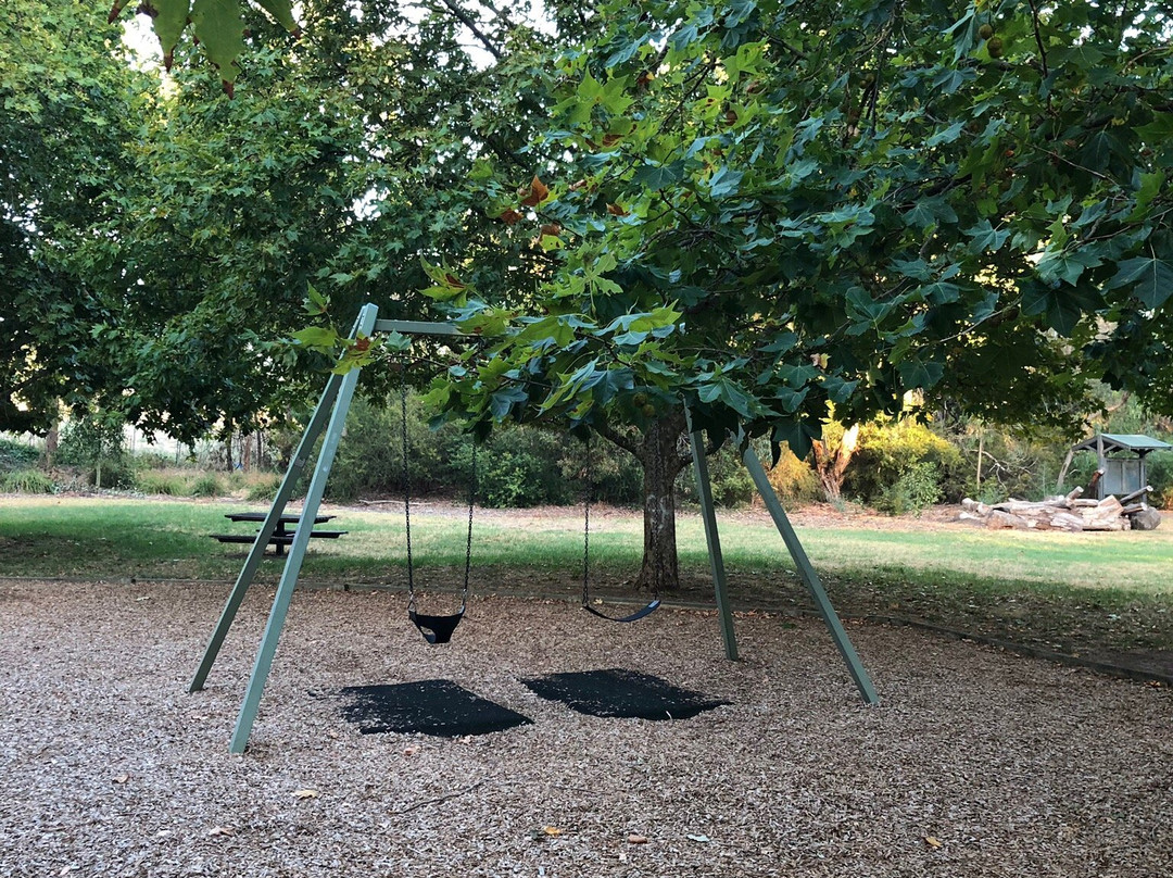 Drummond Street Playground景点图片