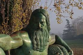 Statue Leonardo da Vinci景点图片