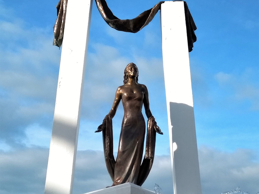 Monumento a Rocio Jurado景点图片