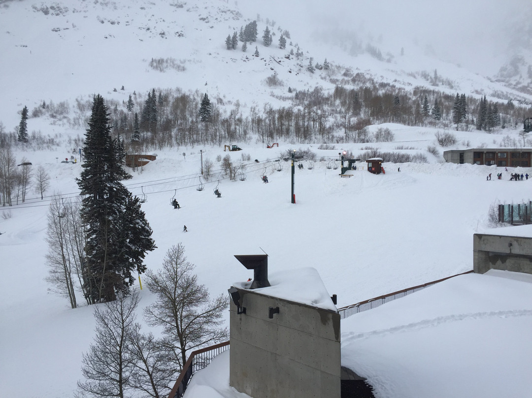 The Cliff Lodge主图