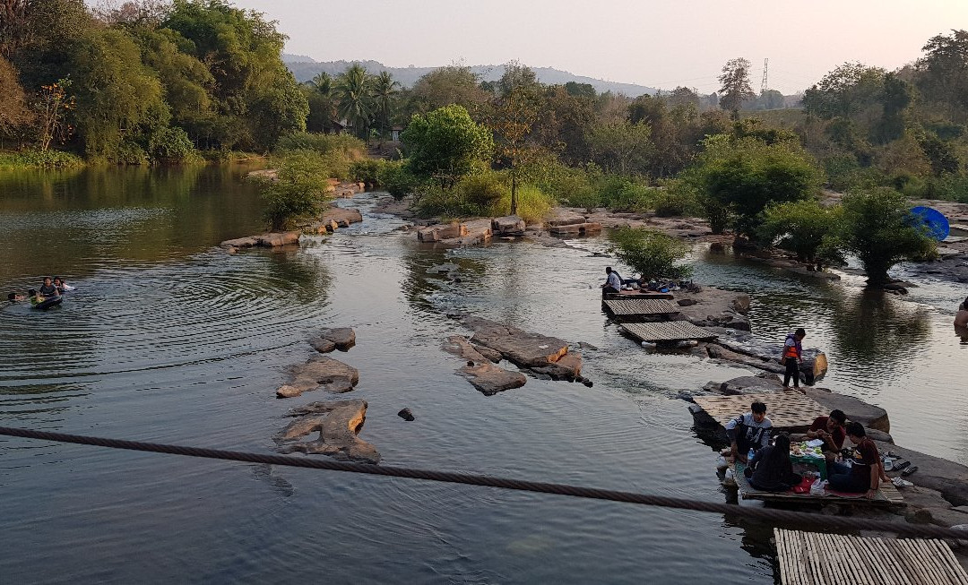 热带雨林度假村主图