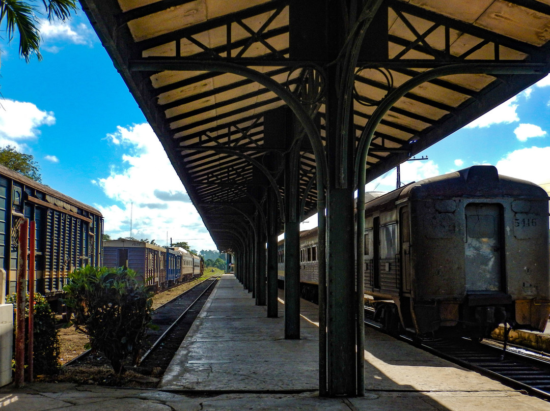 Terminal de Ferrocarriles de Moron景点图片