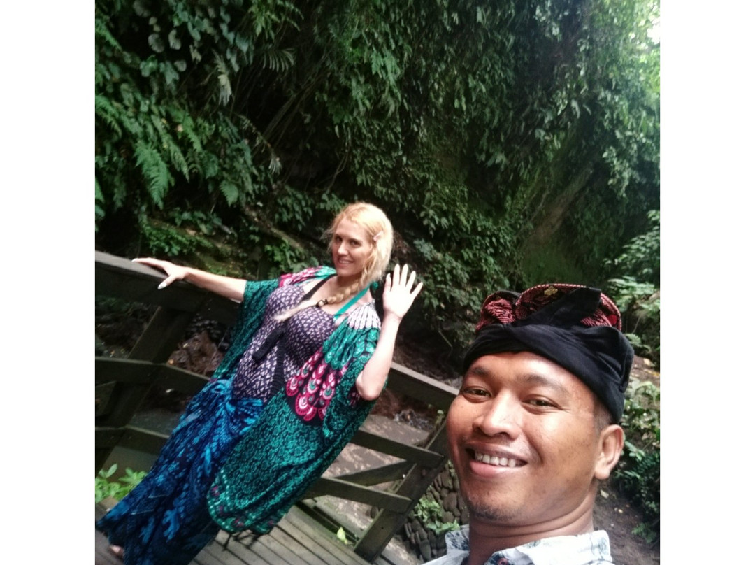 Udiana Bali Tours-登巴萨必去景点