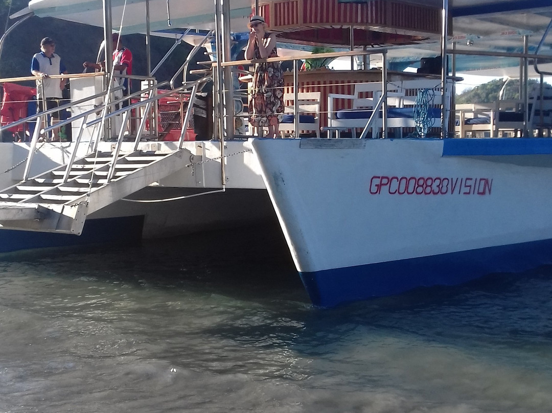 Catamaran Ocean Tours景点图片