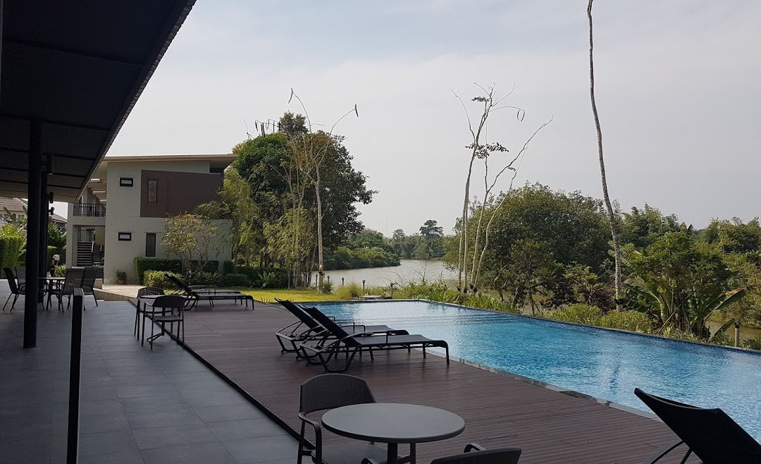 Riverawan Hotel主图