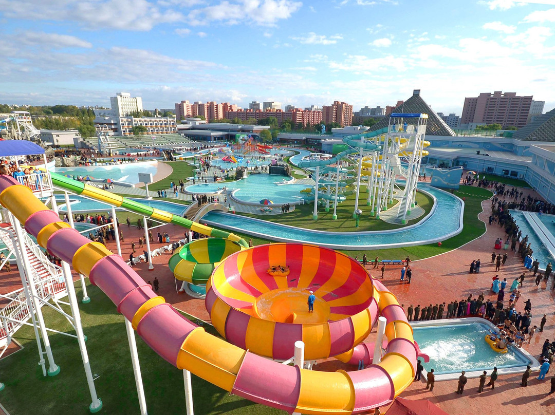 Hotel Hometel Roorkee - A Sarovar Hotel主图