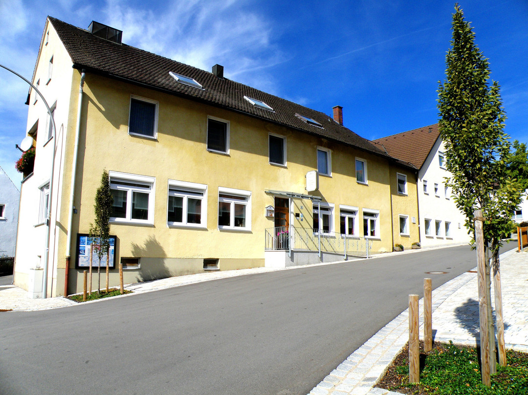 Gasthof-Hotel Zum Schwarzen Baren主图