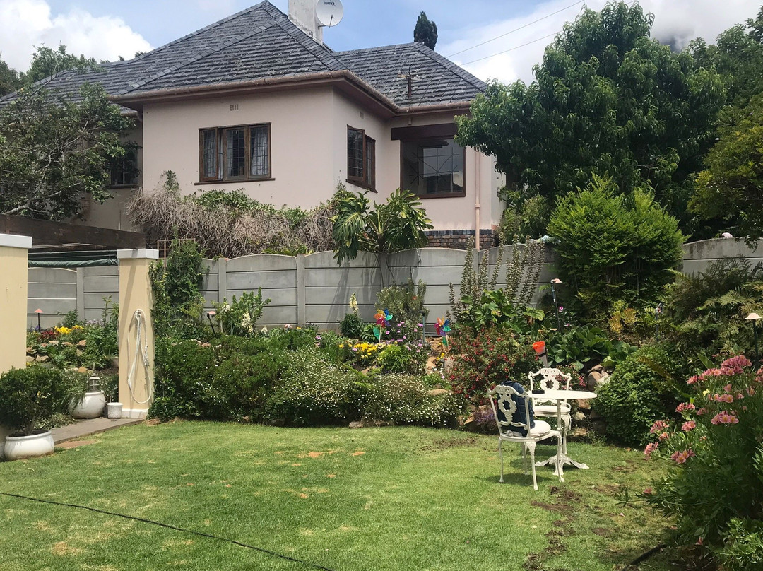 Knightsbury Guest House主图