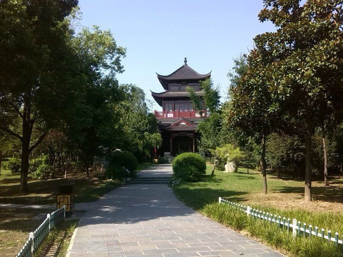 堤角公园