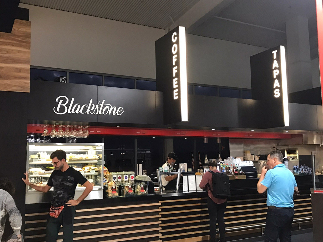 Blackstone Bar and Lounge-冲浪者天堂必去景点