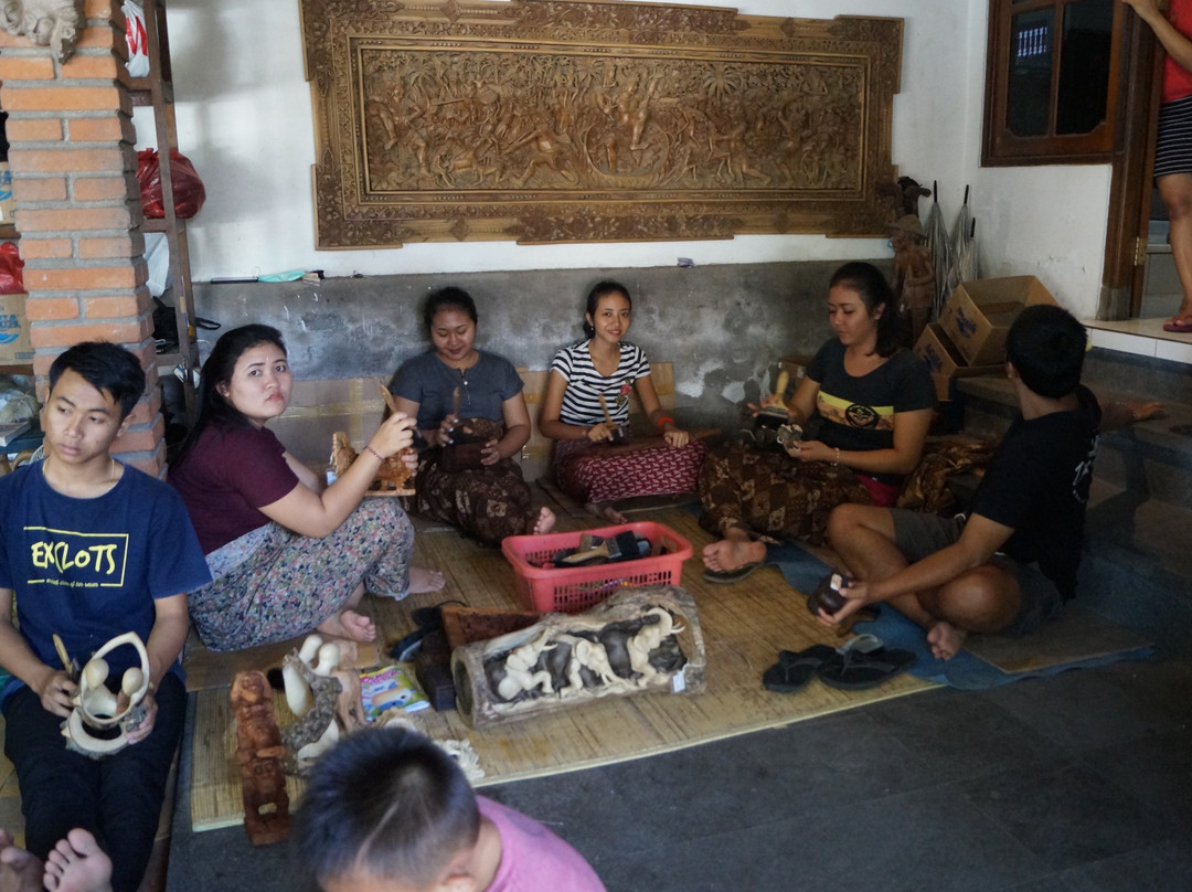 Werochana Wood Carving-Kemenuh必去景点