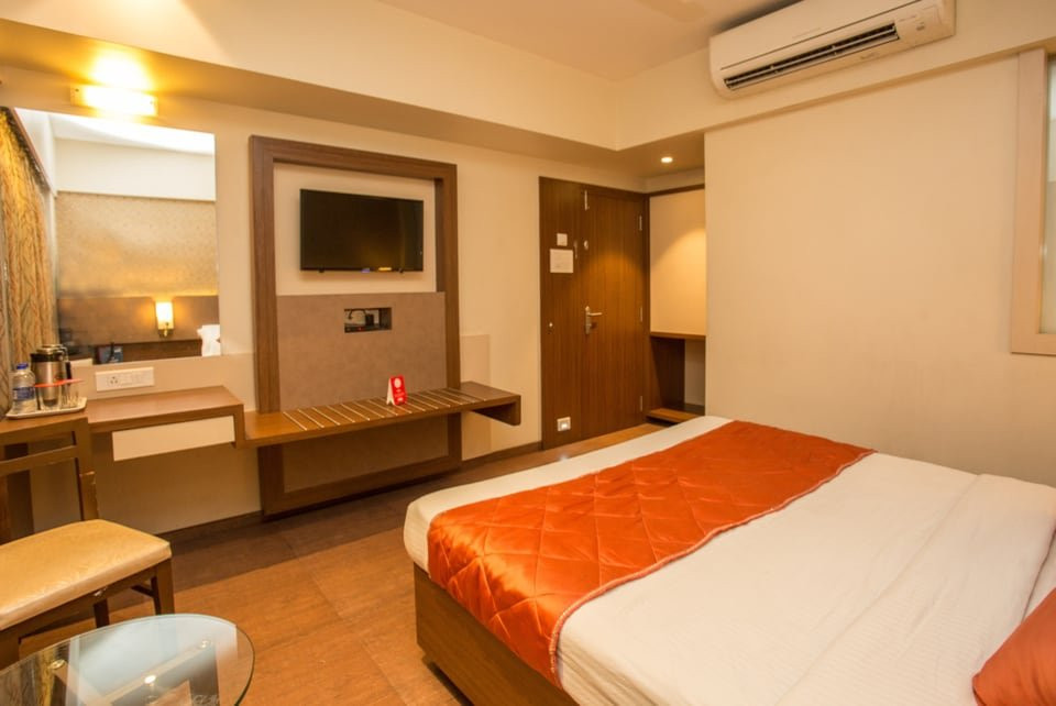 OYO 7053 Hotel Royal Classic主图