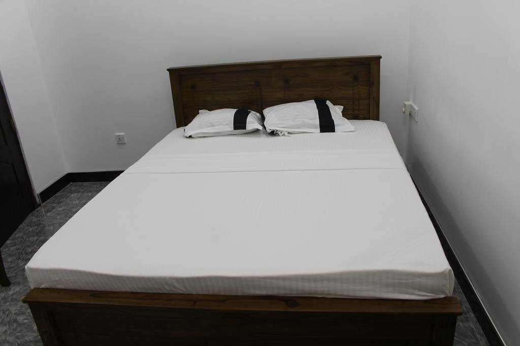 Anusha Holiday Inn主图