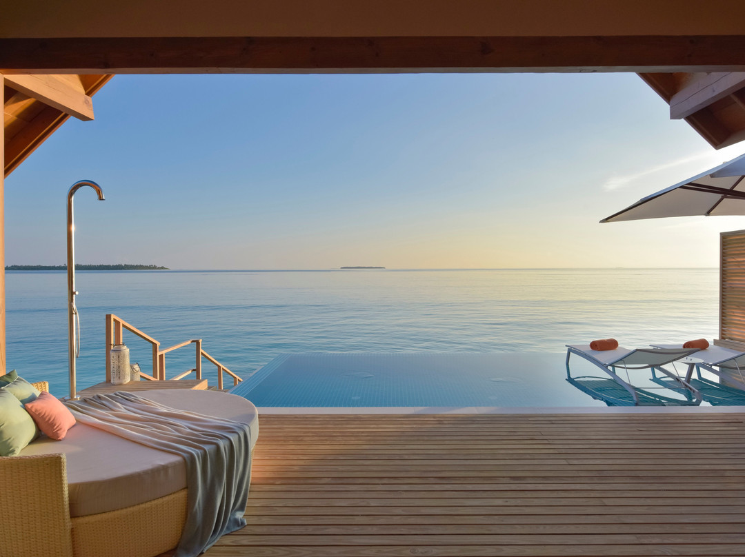 Emerald Faarufushi Resort & Spa主图