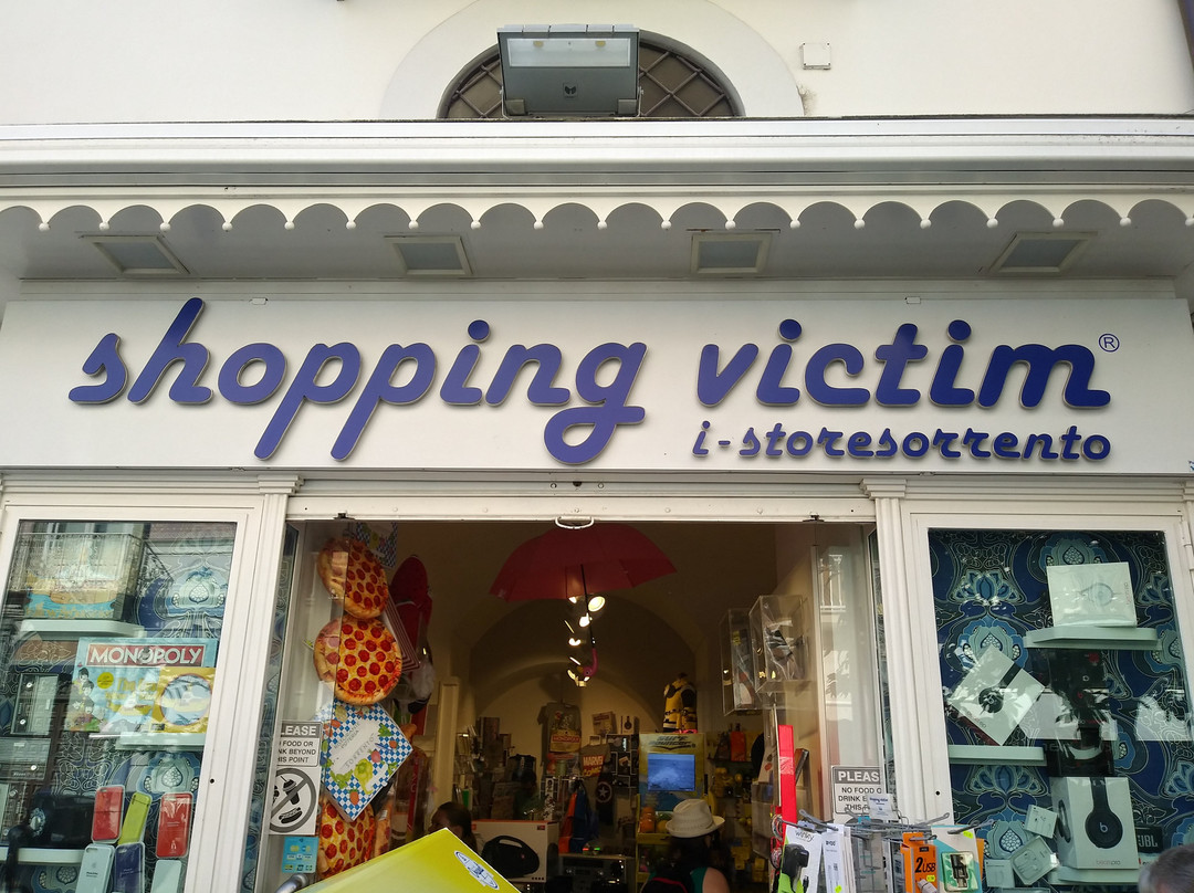 Shopping Victim Sorrento景点图片