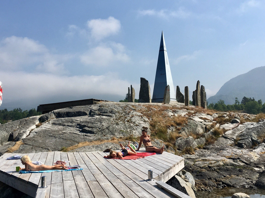 Solspeilet - The Norwegian Stonehenge-佐辟兰必去景点
