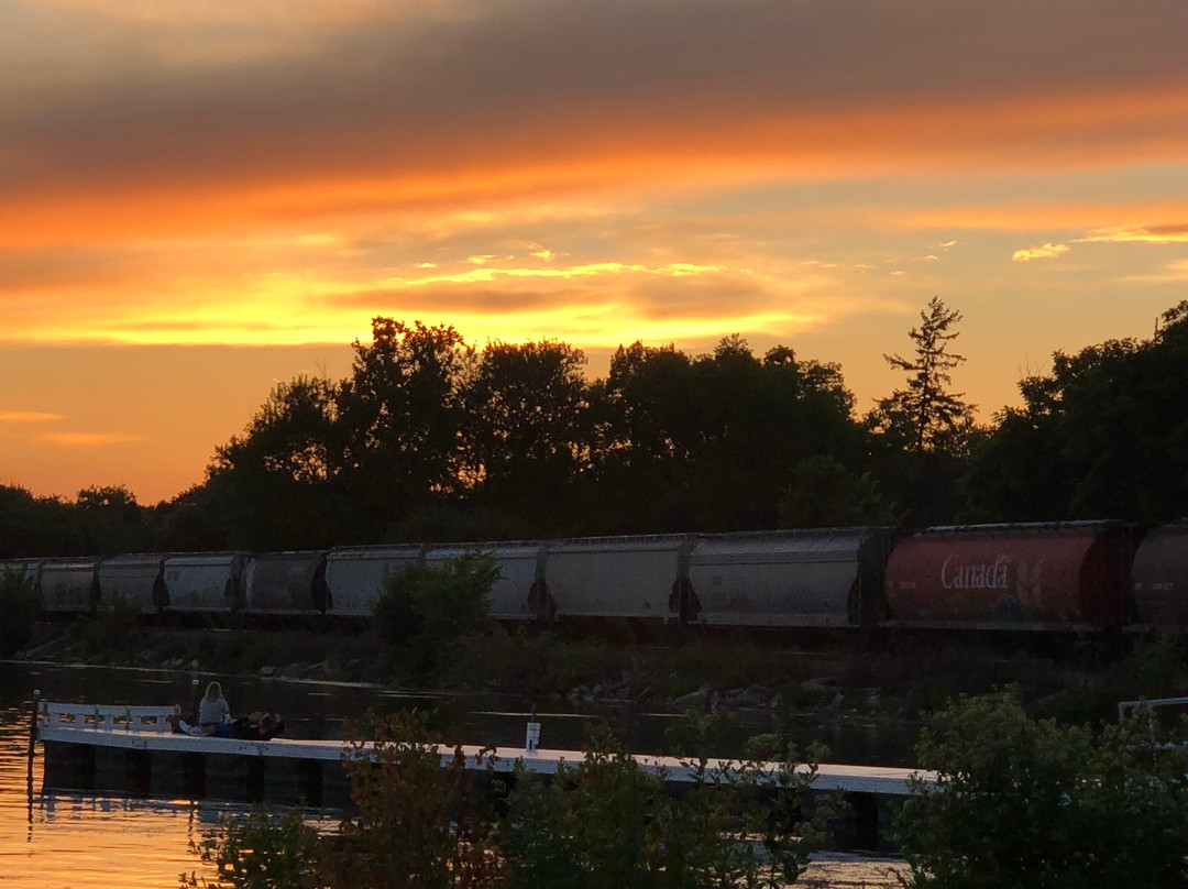 Pewaukee Lakefront Park-皮沃基必去景点