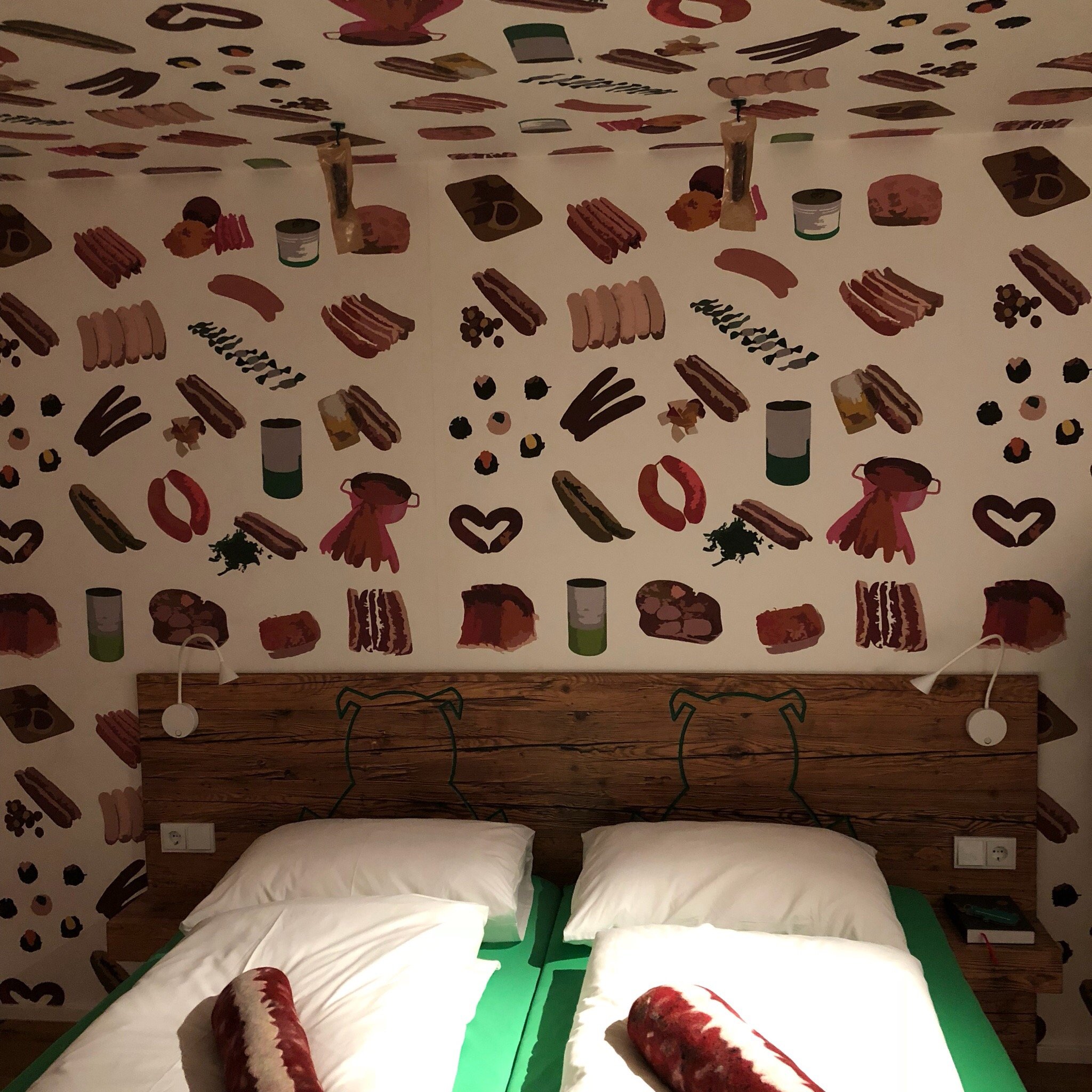 BB & BB Bratwursthotel-官方