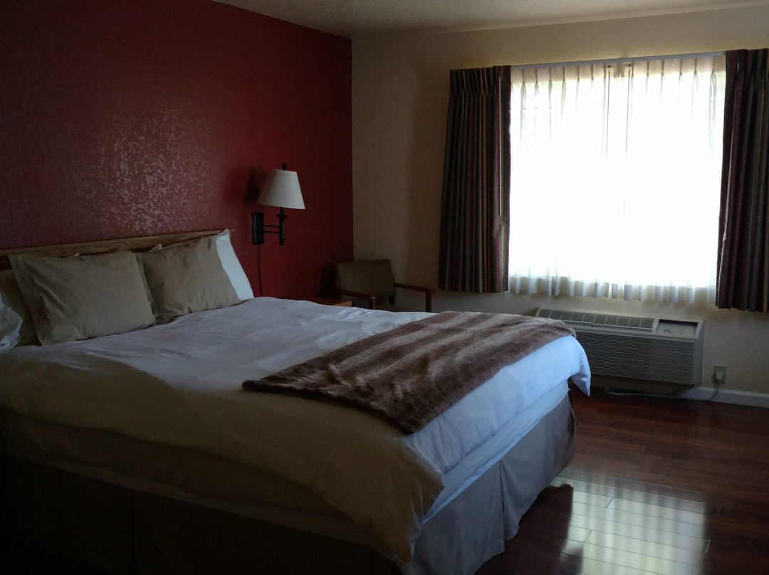 墨菲套房酒店主图