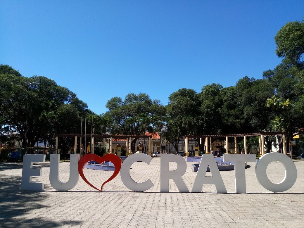 Praca da Se-Crato必去景点