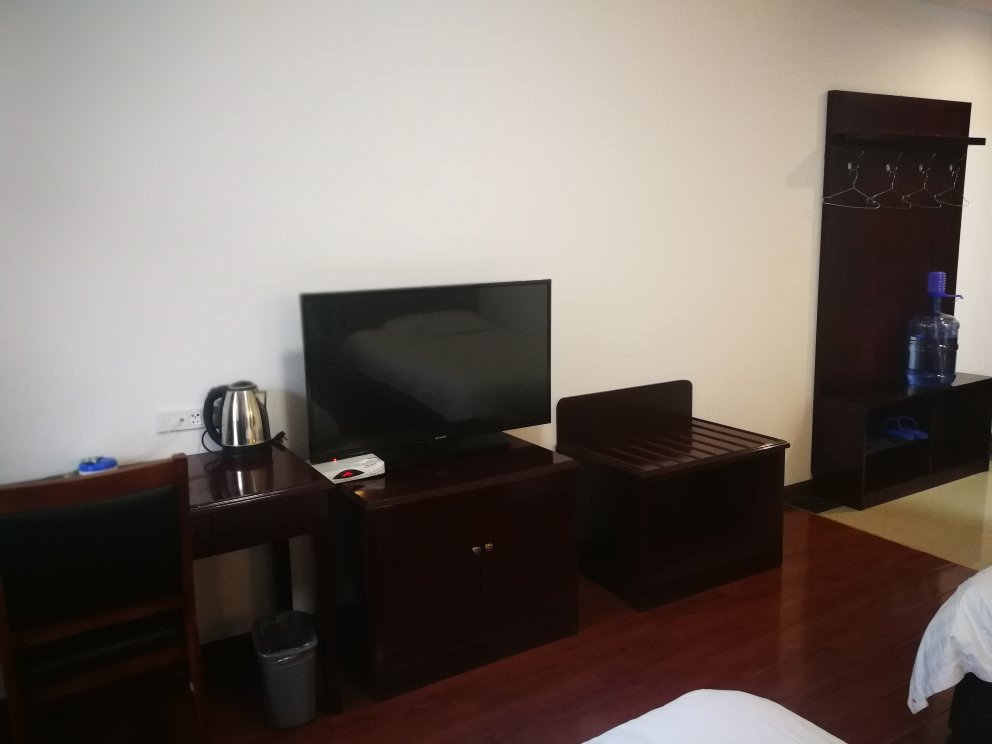 漯河昌建崇学宾馆（市委党校店）主图