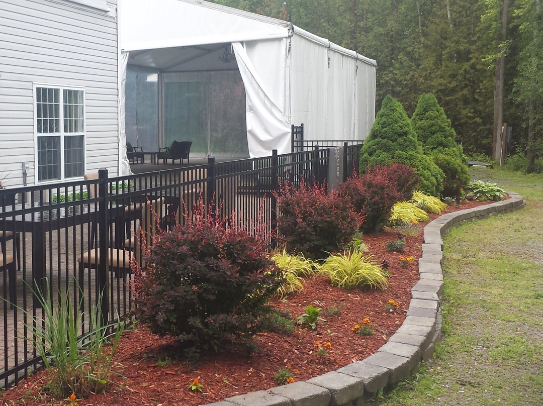 木制度假山林小屋