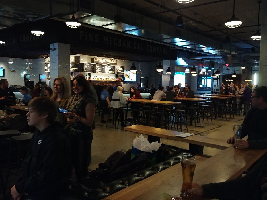 Pins Mechanical Company-都柏林必去景点