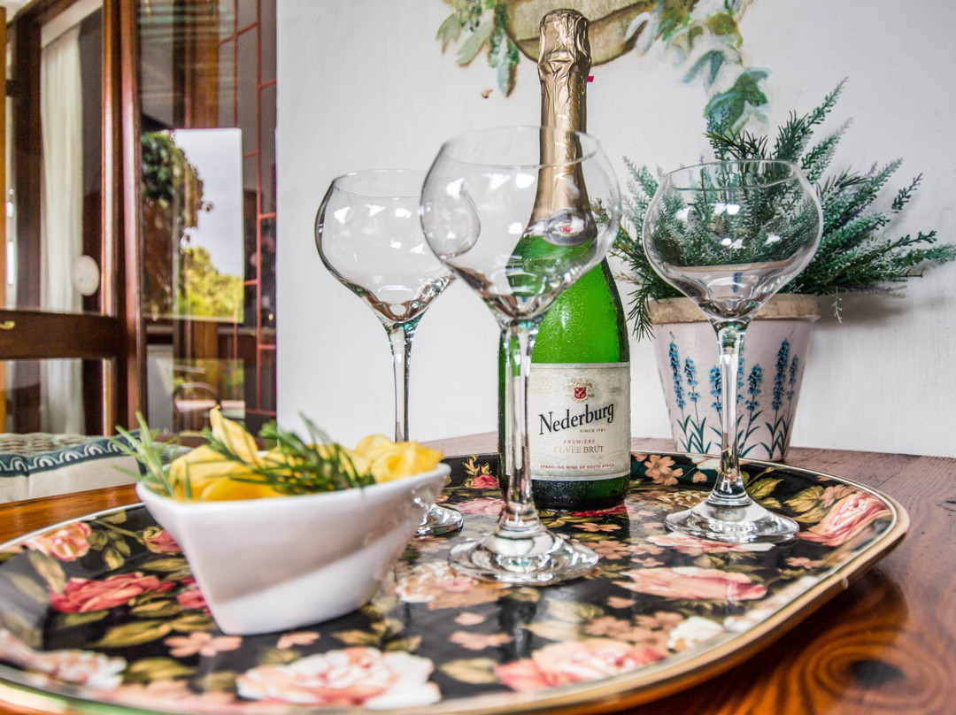 Milkwood Country Cottage主图