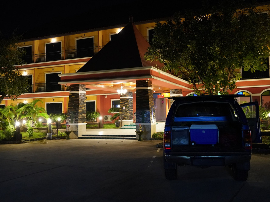 Maladee Hotel