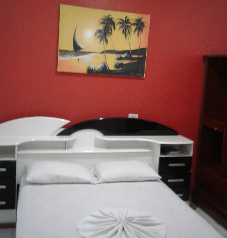 Regines Hotel主图