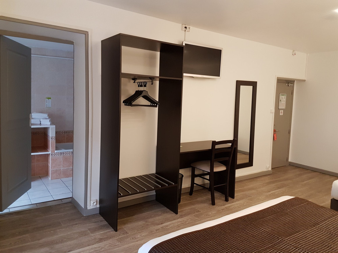 Nevers Hotel主图