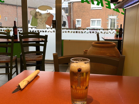 Verlaine餐馆和美食-Pizzeria Sferrazza