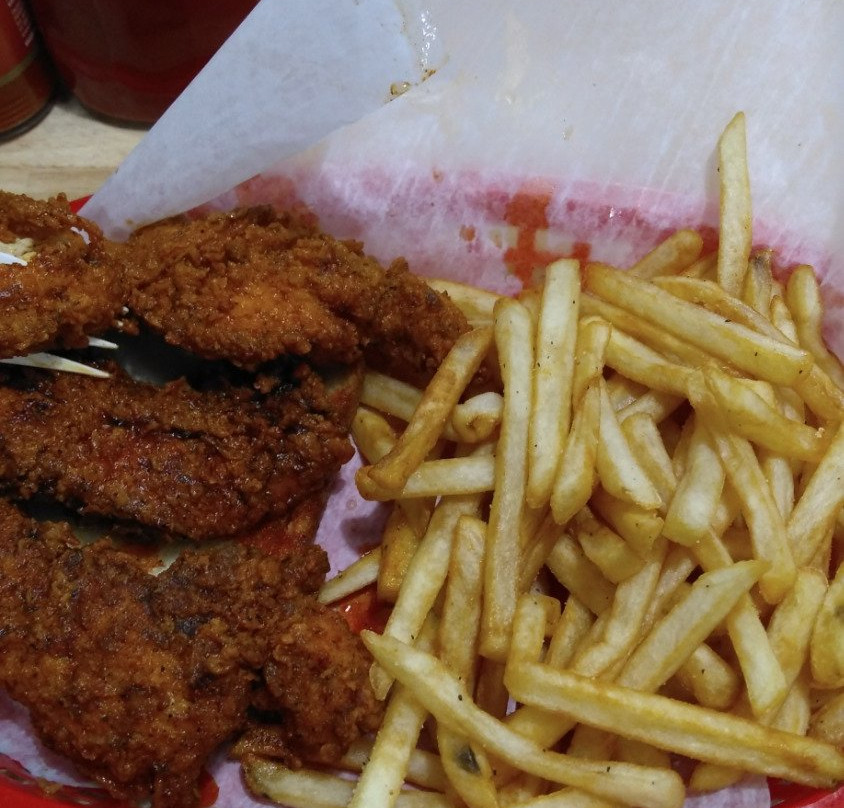 Eugene's Hot Chicken