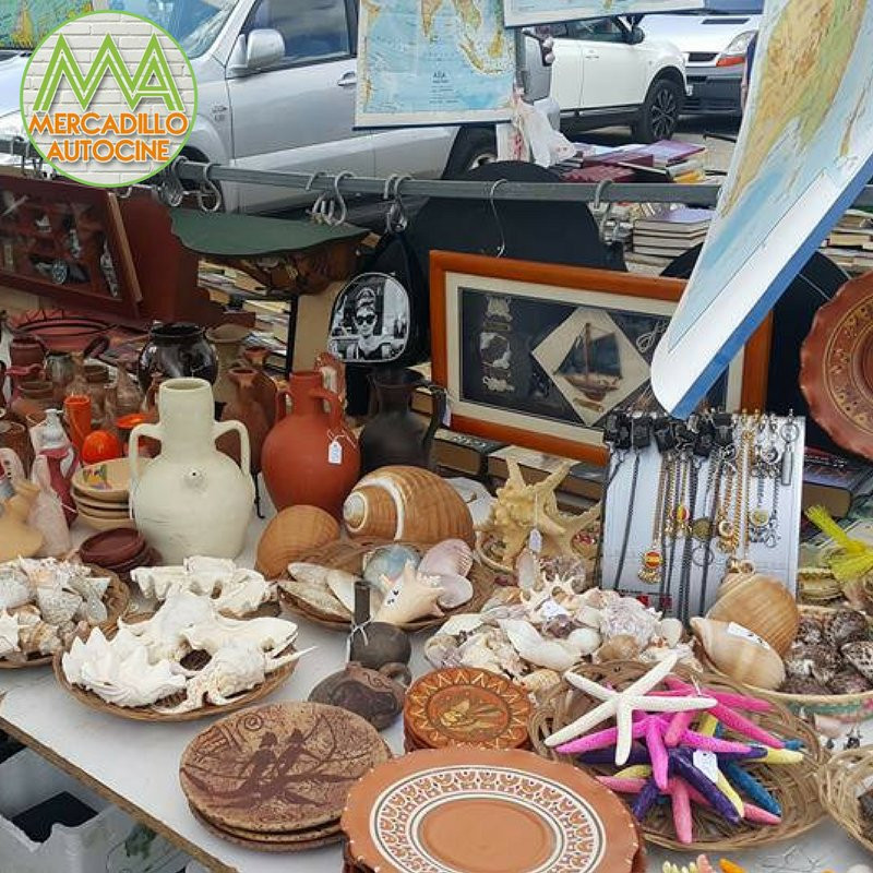 Mercadillo Autocine-圣哈维耶尔必去景点