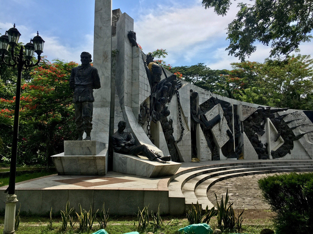 Bonifacio Shrine-甲米地必去景点