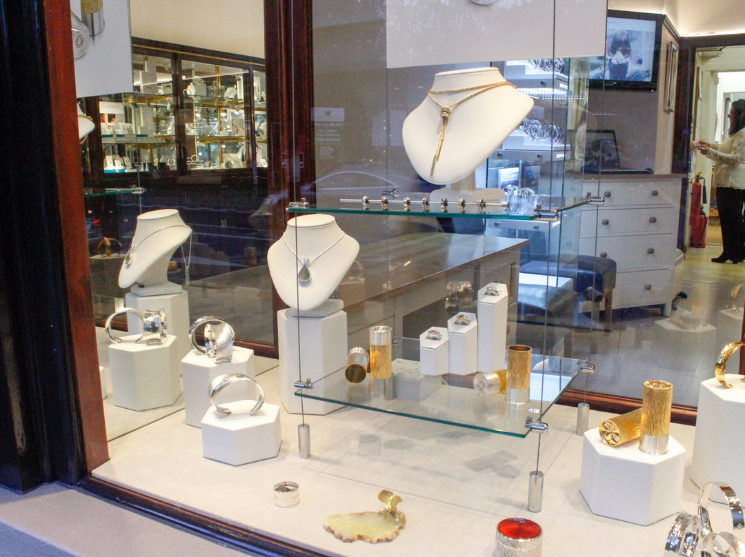 Taylor & Co Master Goldsmiths景点图片