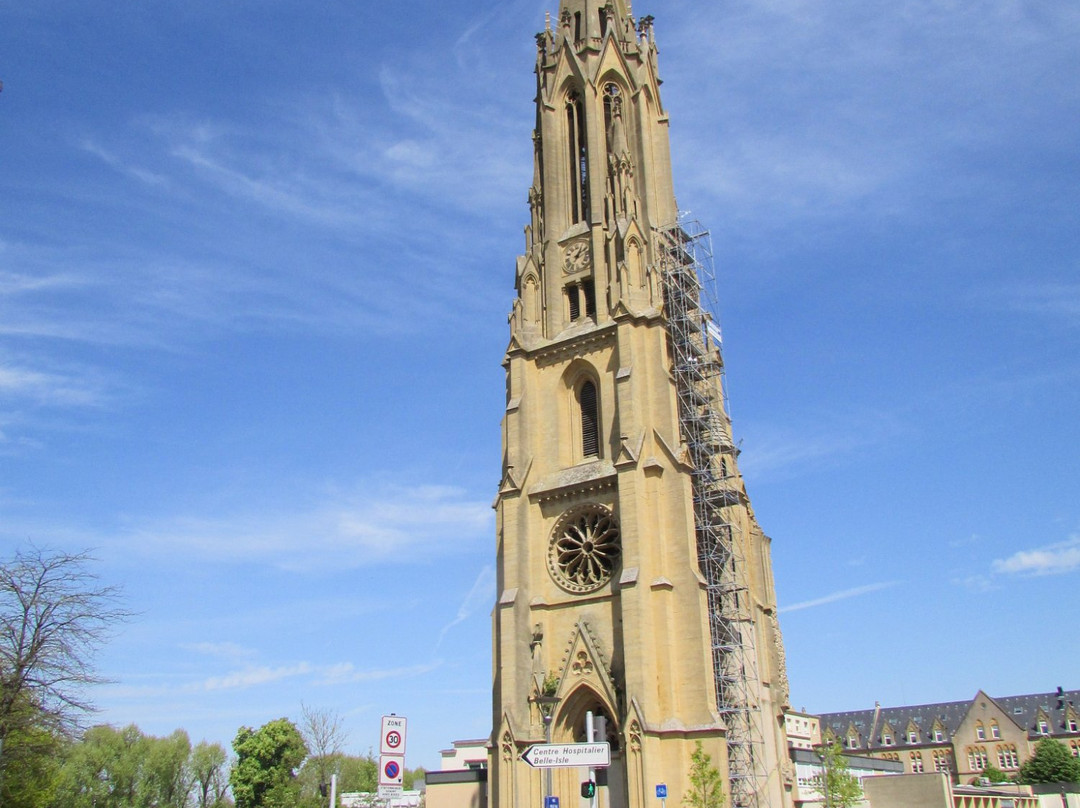 Temple de Garnison景点图片