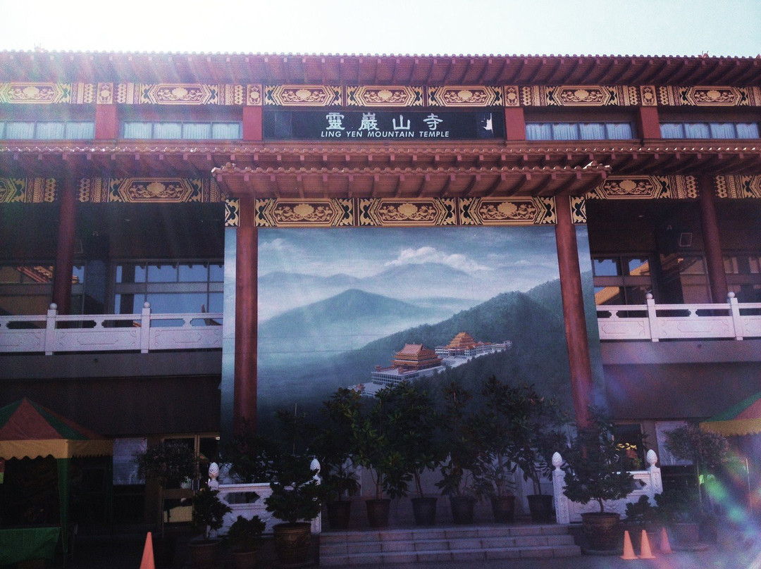 Ling Yen Mountain Temple-里士满必去景点