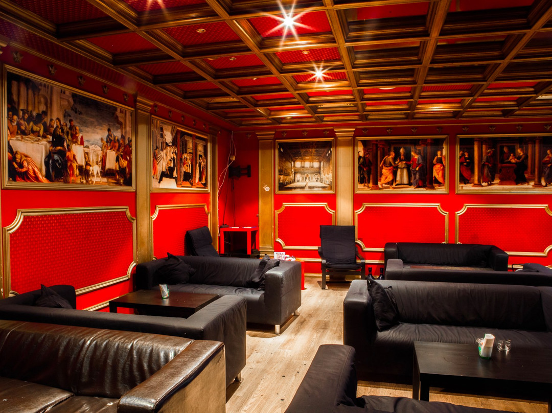 F-Lounge Leningradka