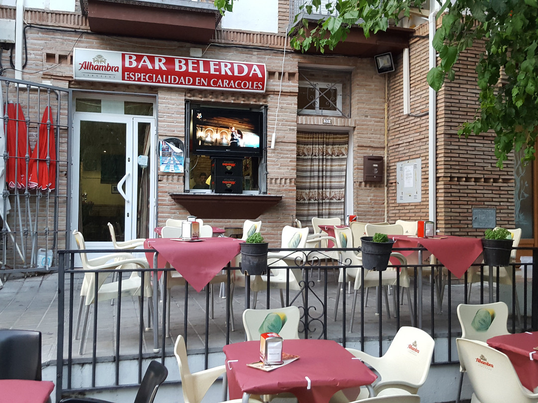 Pinos Genil餐馆和美食-Bar Belerda