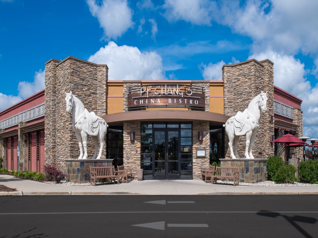 Eastwood Towne Center-兰辛必去景点