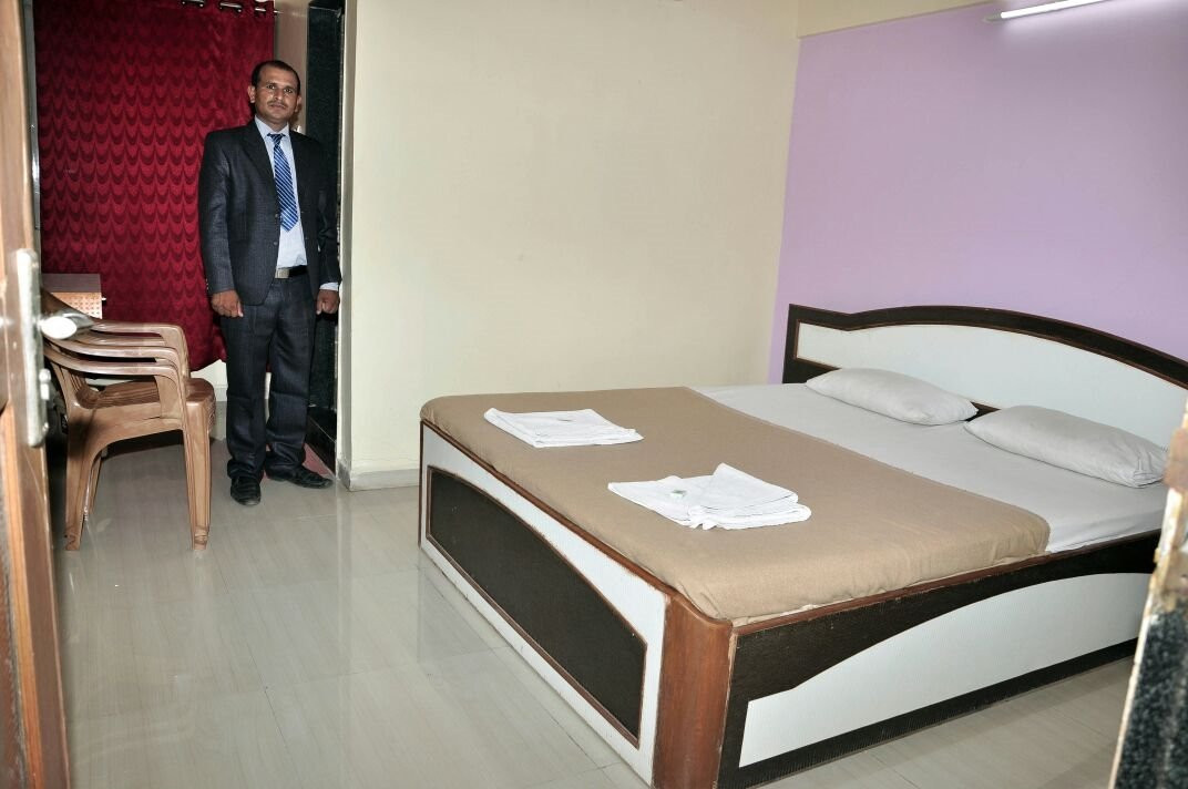 Hotel Sai Shraddha主图