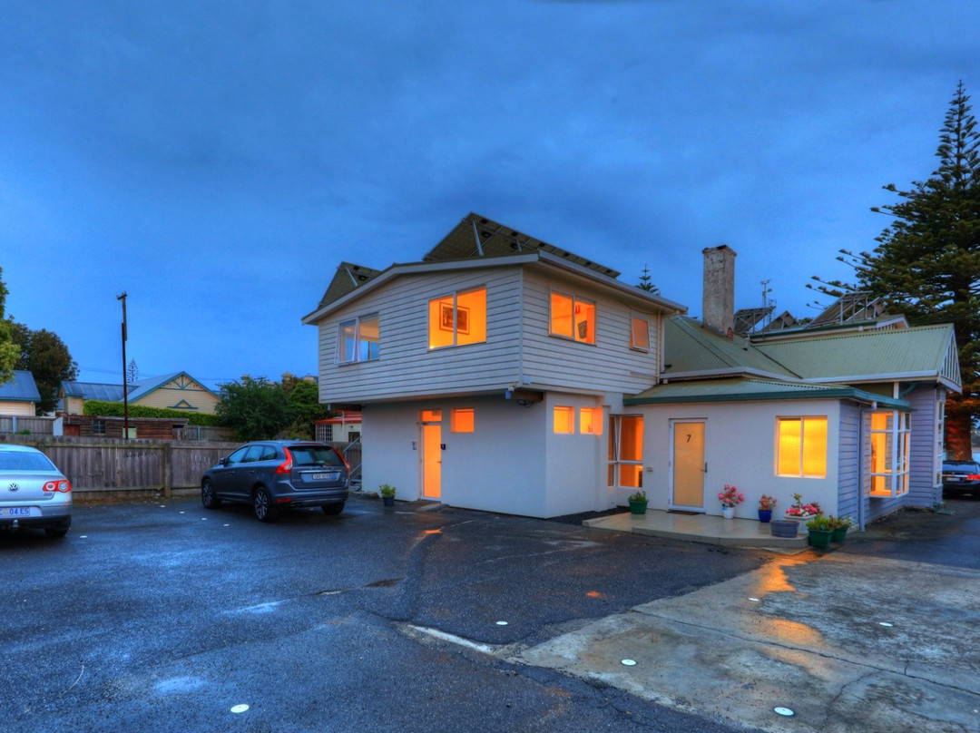 Devonport酒店住宿-但内布格小屋