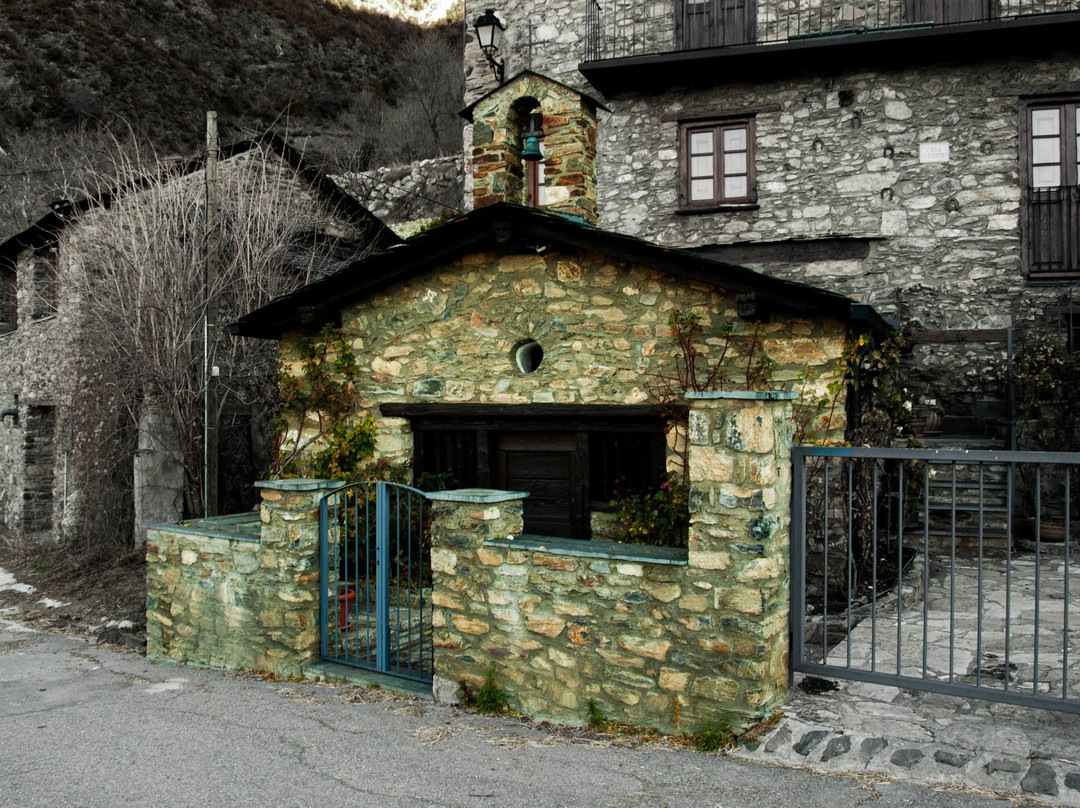 Capilla Nuestra Senora de les Neus de Llumeneres