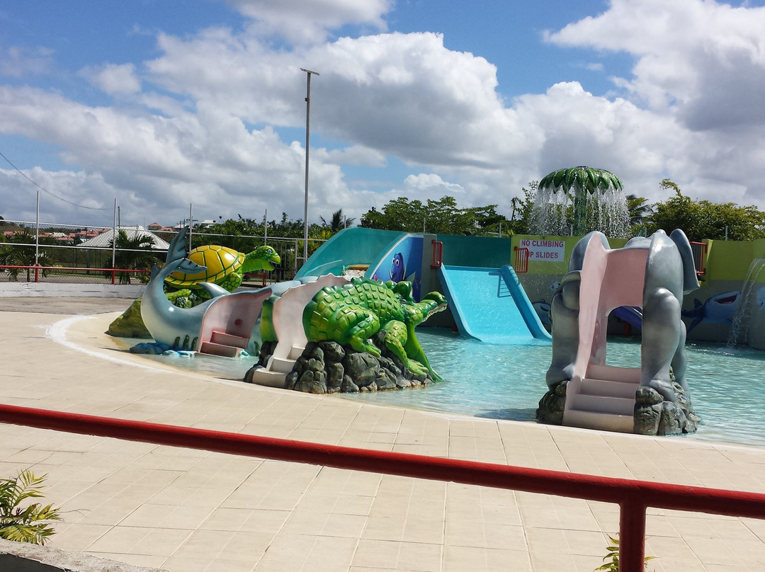 Fun Splash Water Park-Debe必去景点