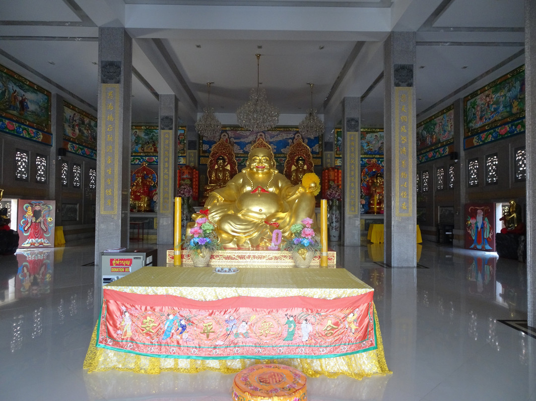 Guan Im Sutham Temple景点图片