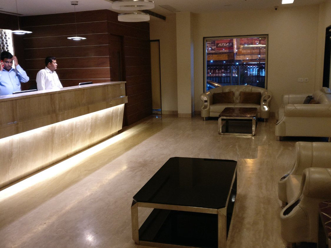 Hotel Grand Gayathri主图