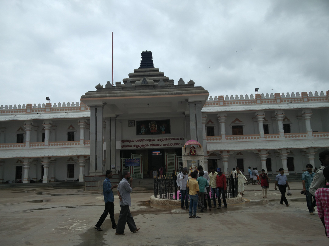 Sri Raghavendra Swamy Mutt景点图片