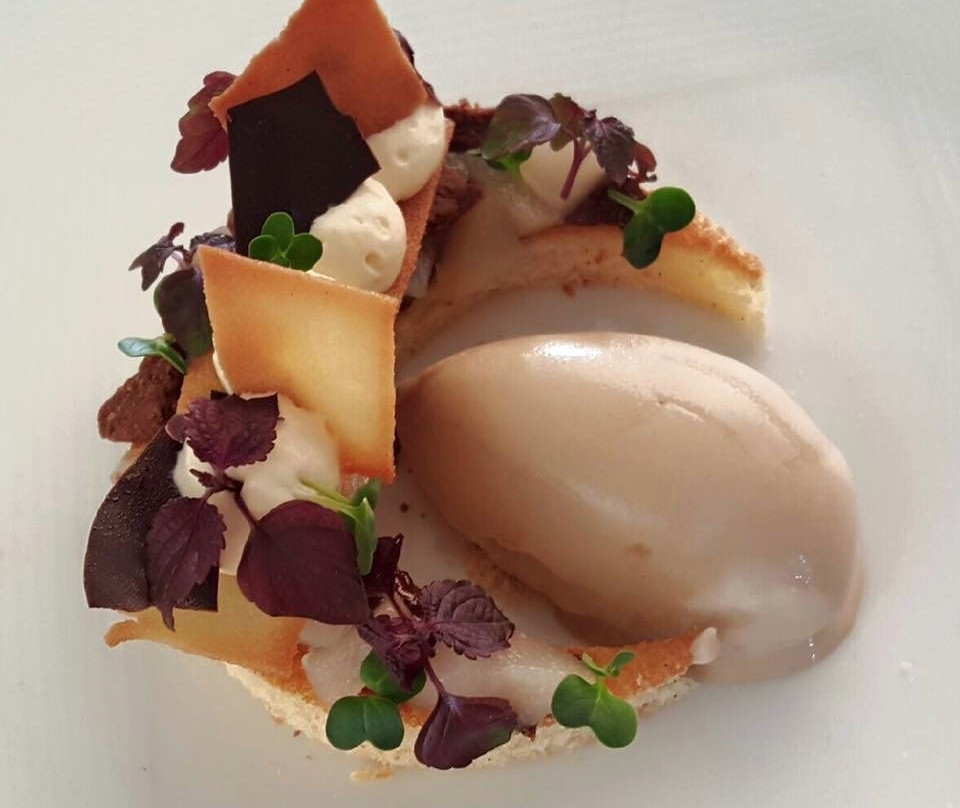 Cirey-sur-Blaise酒店住宿-Hostellerie La Montagne